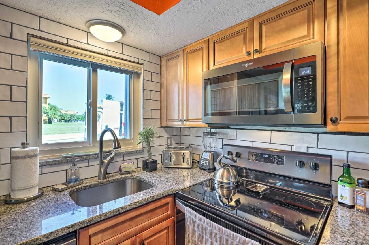 Cape Canaveral Home With Balcony Walk To Beach Екстер'єр фото